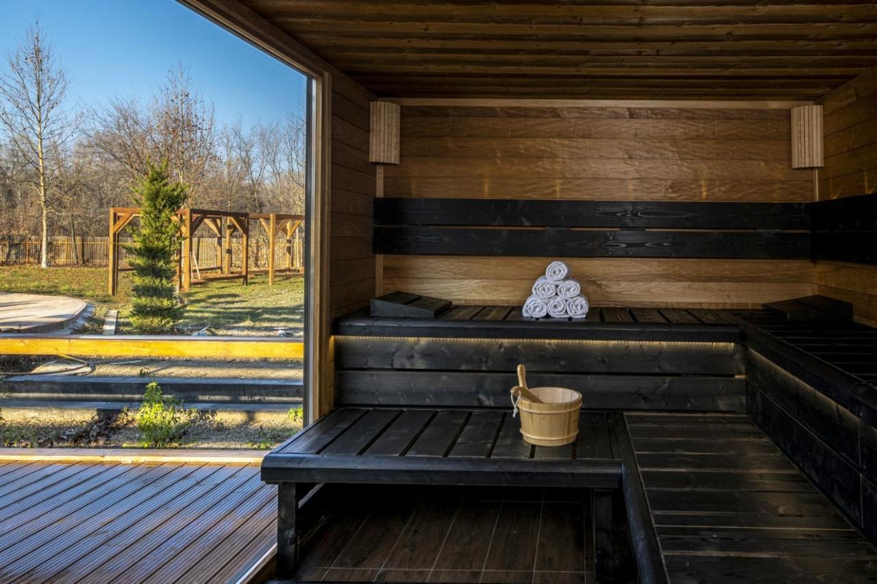 Session Hotel Ráckeve Екстериор снимка